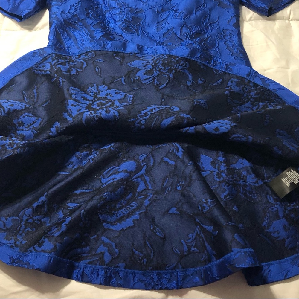 Alice & Olivia Color Palace Blue Ruffle Hem N.W.T.Dress Size 2 Retails‎ $ 295.00 - Picture 9 of 13